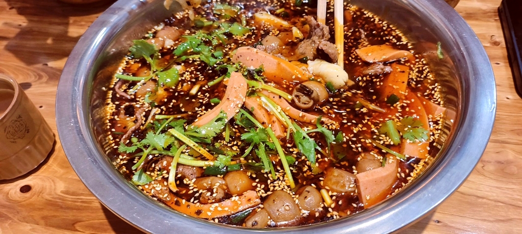 泸知味冒菜馆(蜀泸大道店)