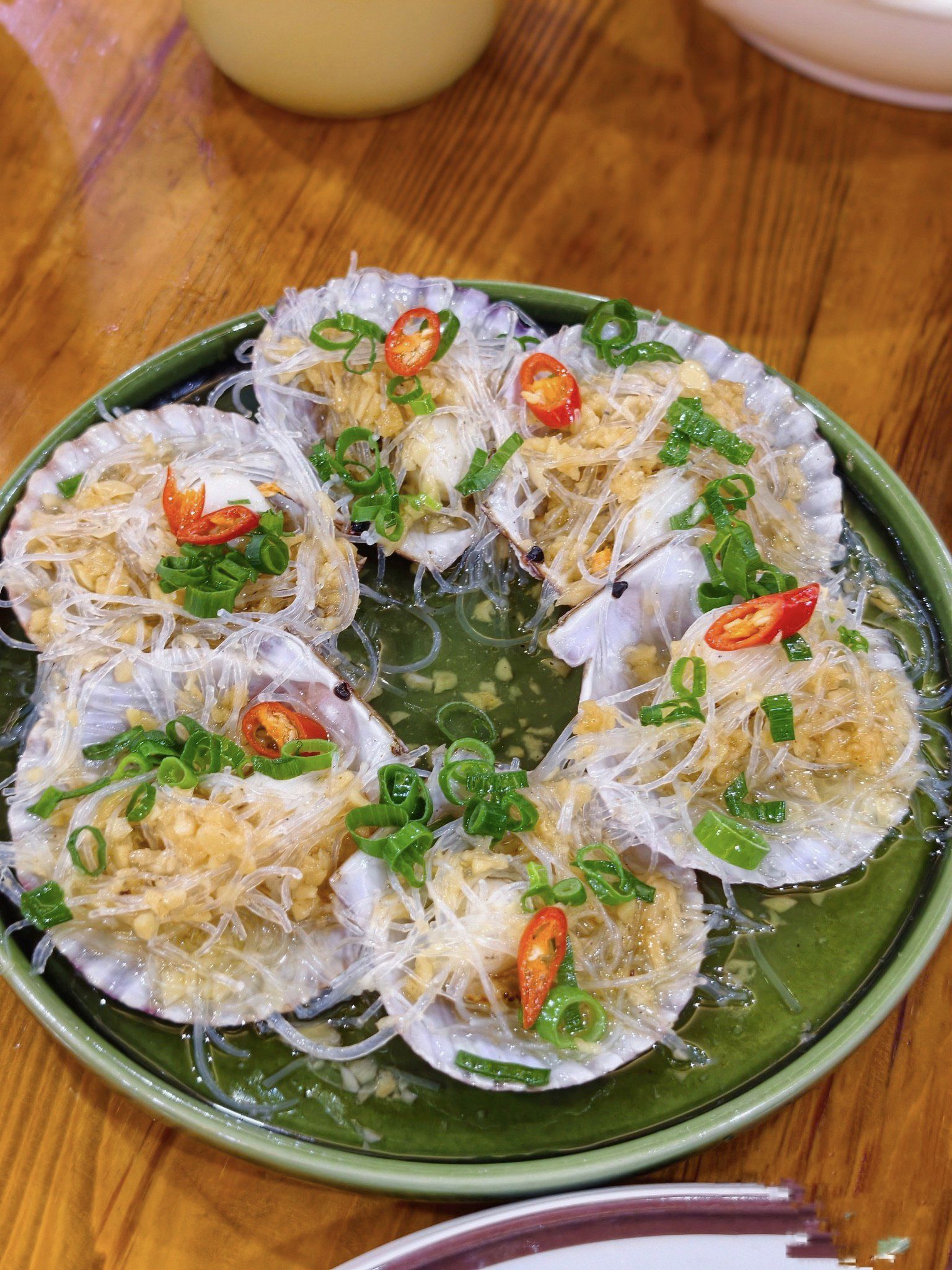 万宁人家海鲜·烤乳猪店