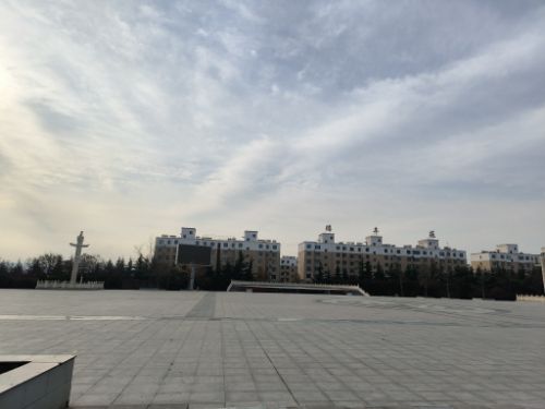 砥柱广场旅行图片 1