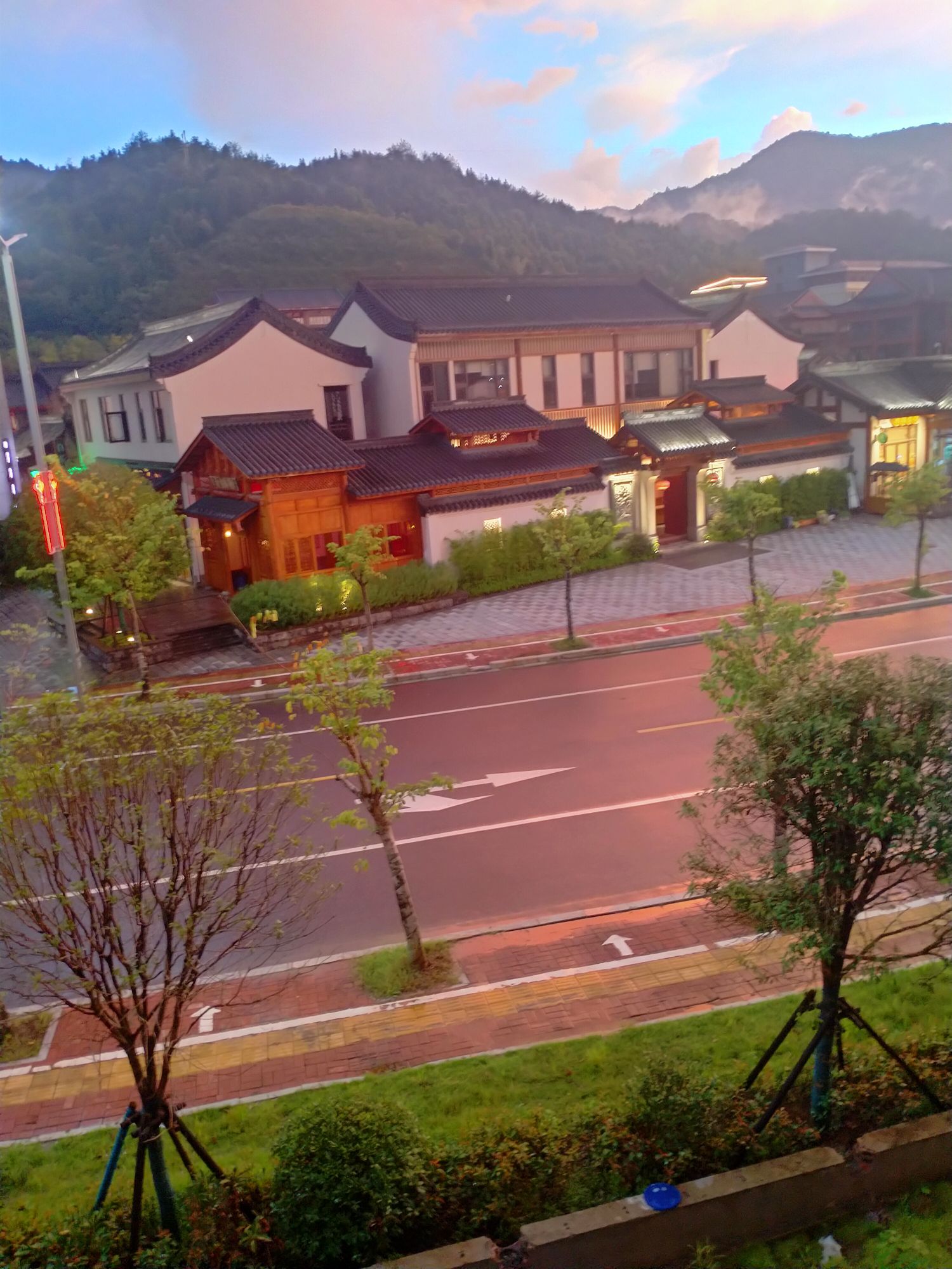 三立广场旅行图片 3