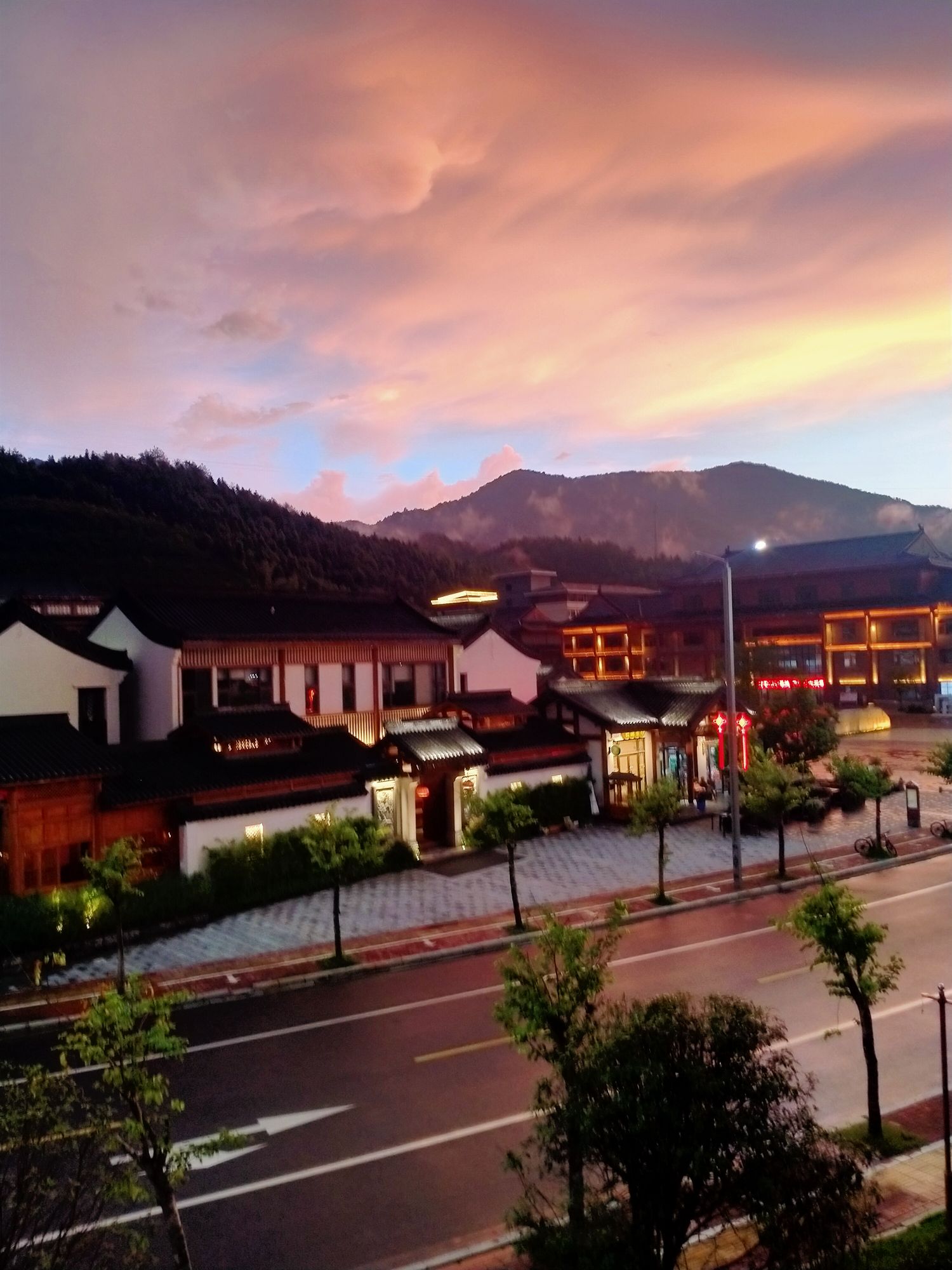 三立广场旅行图片 1