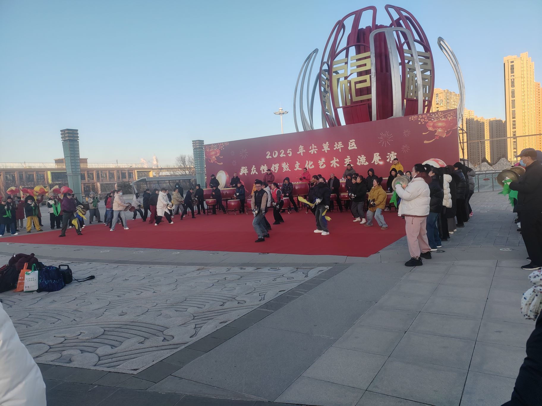 尖草坪多福广场旅行图片 1