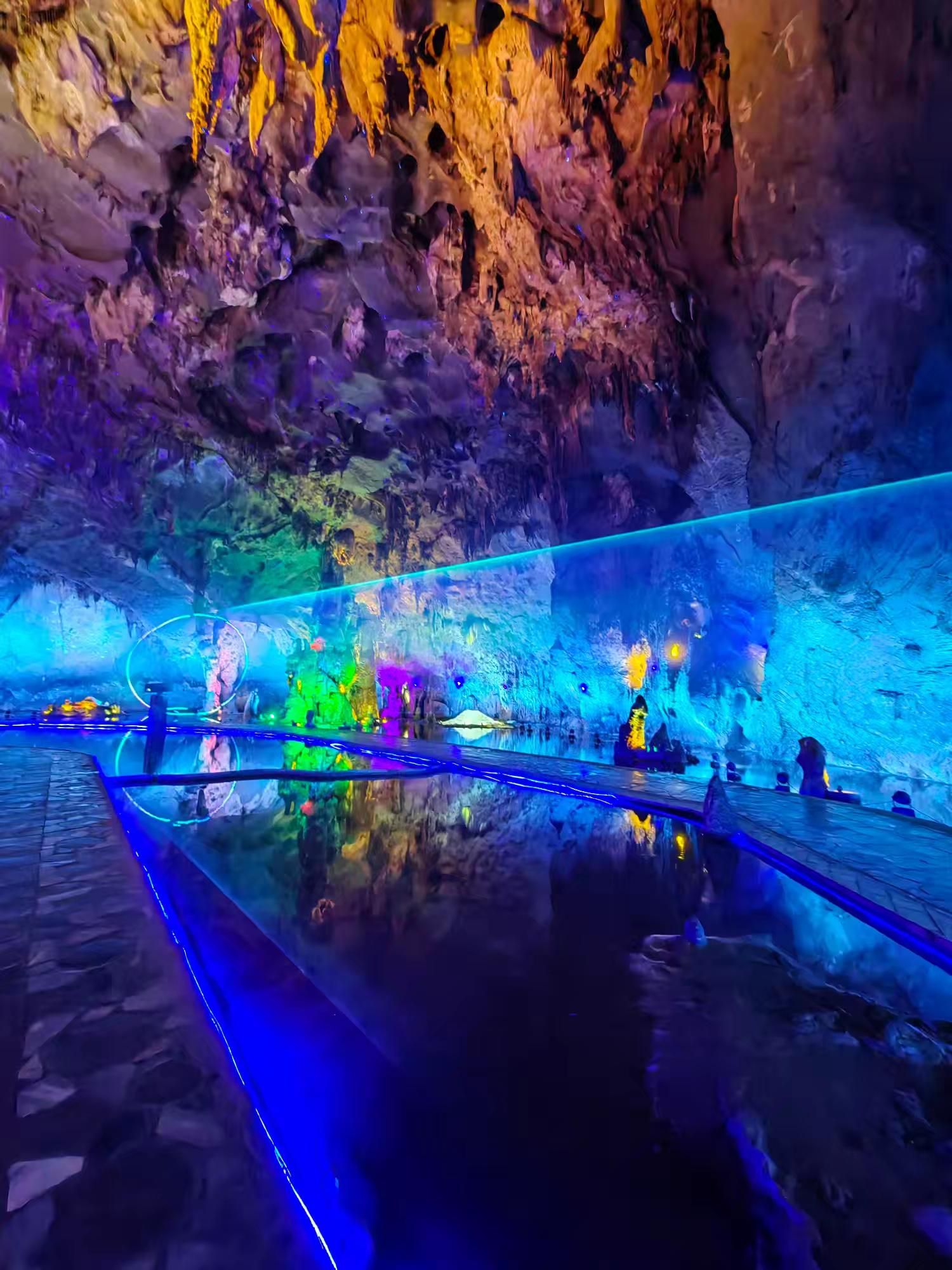 宝晶宫溶洞旅行图片 1