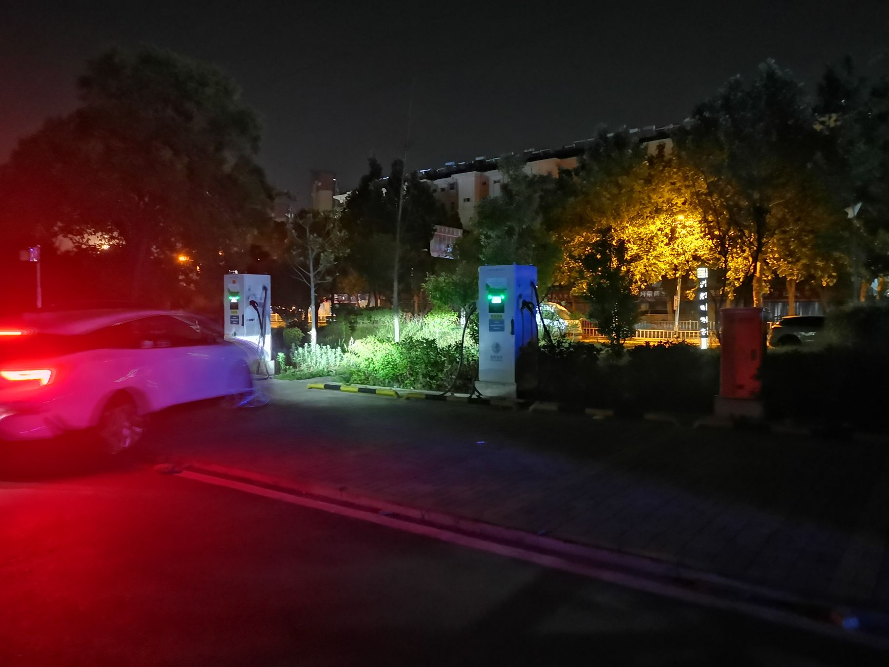 国家电网汽车充电站(安徽省淮北市杜集区东方家园小区外公共停车场充电站)