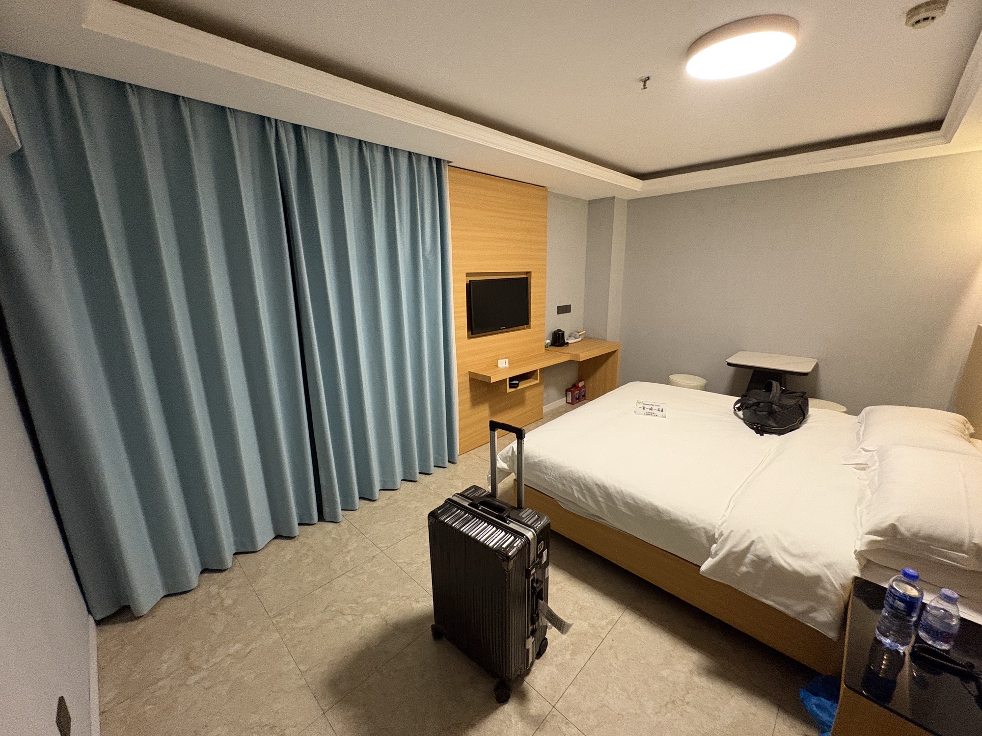 茶朵智能酒店(海口骑楼老街海大店)