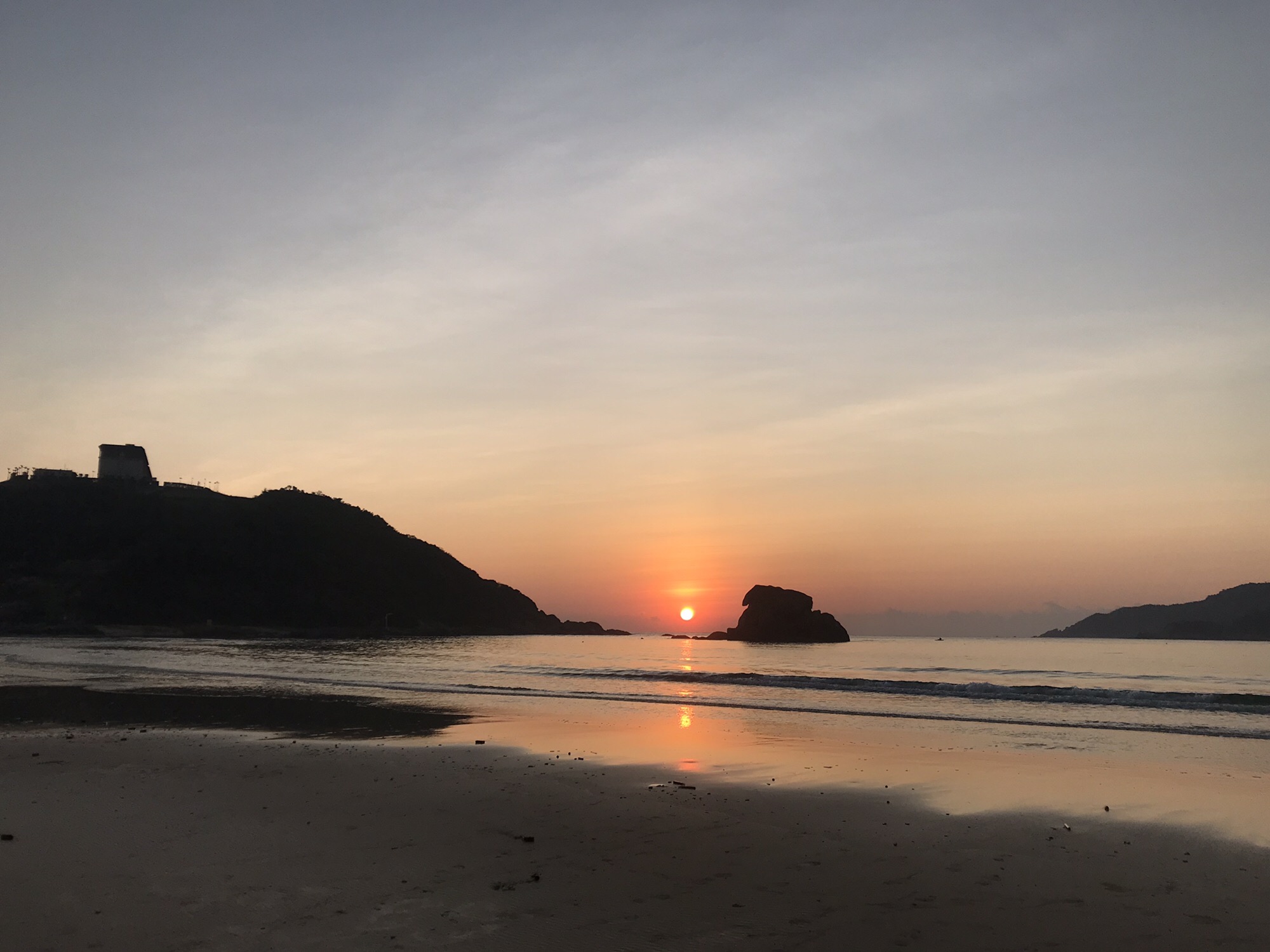 皇后湾冲浪海滩