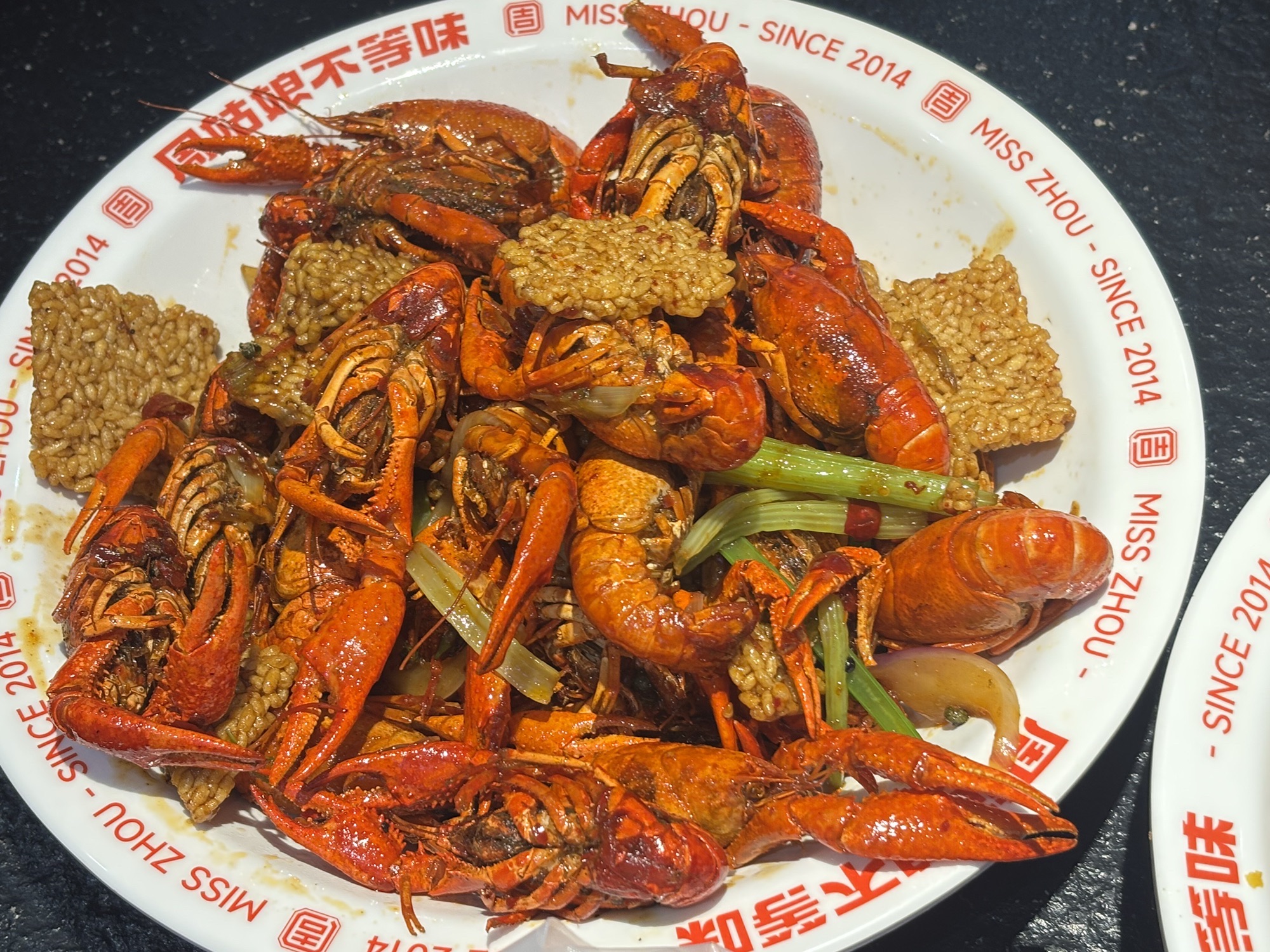 周姑娘不等味·牛羊肉火锅·螃蟹罗氏虾·烤鱼烤串(高邮店)