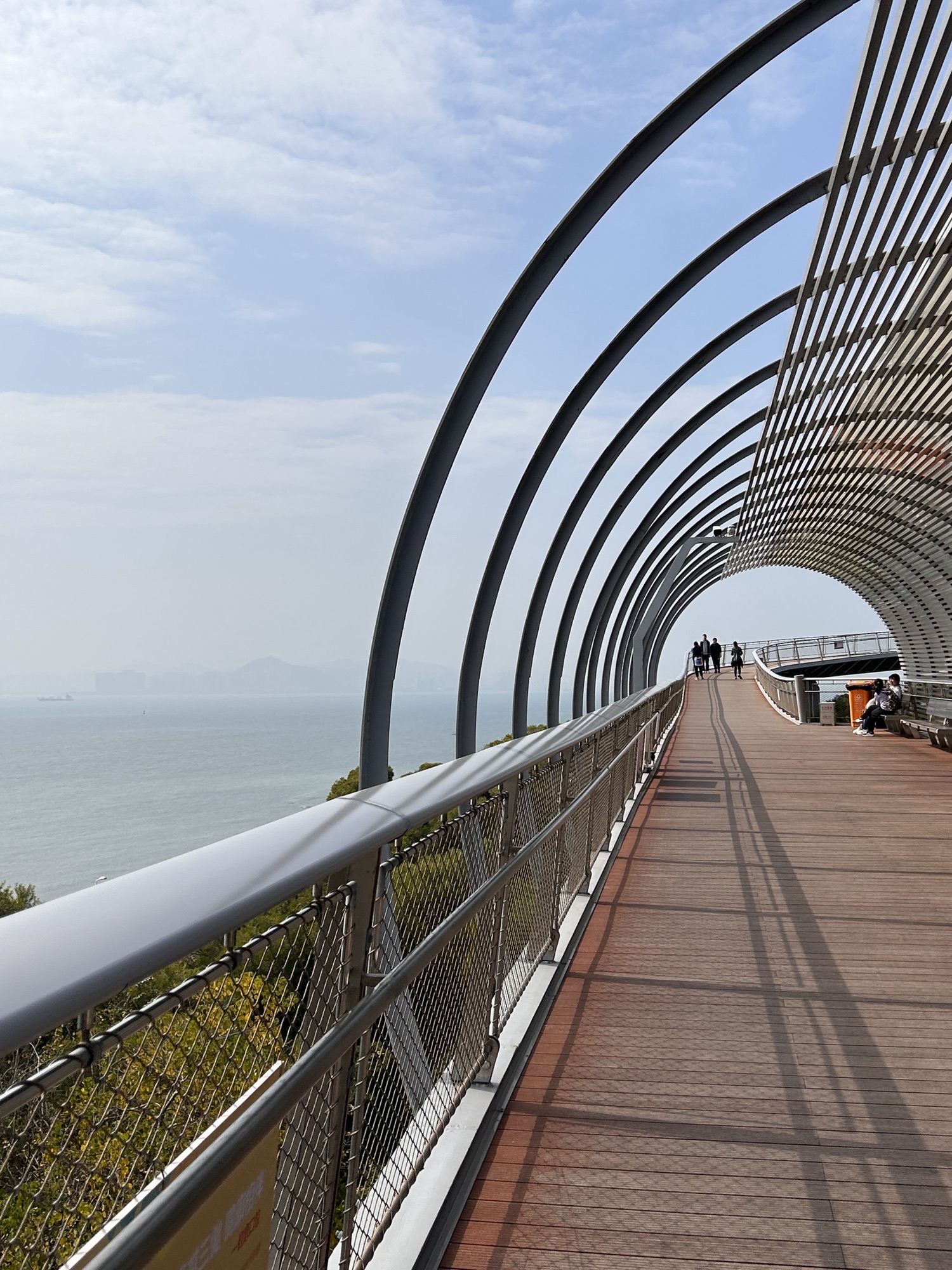 山海健康步道林海线盼归塔驿站