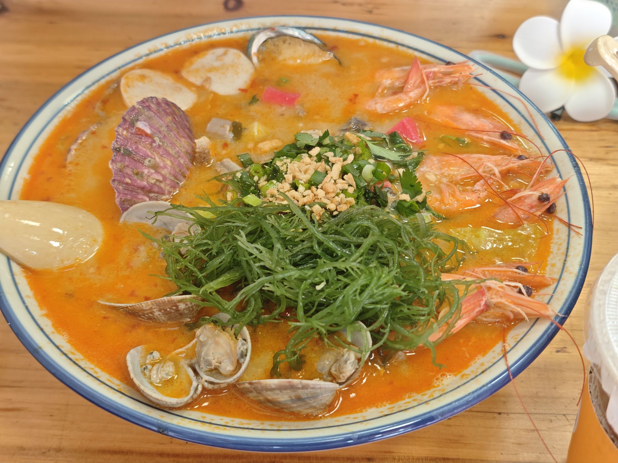 杨记糟粕醋海鲜焖面·砂锅米线