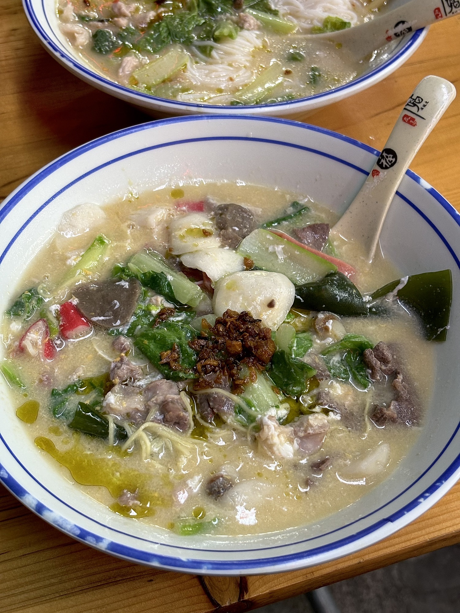 益友糟粕醋海鲜焖面(向荣店)