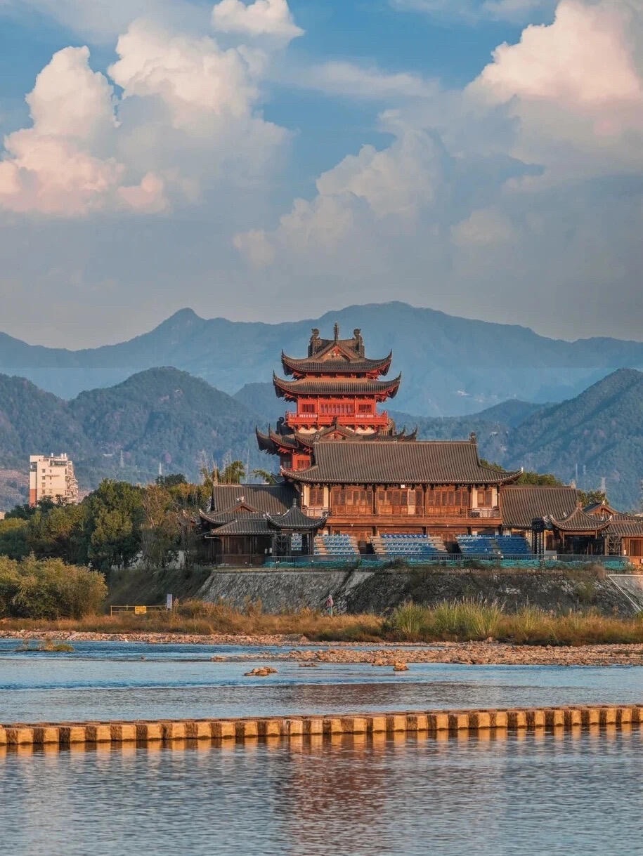龙泉宝剑小镇旅行图片 3