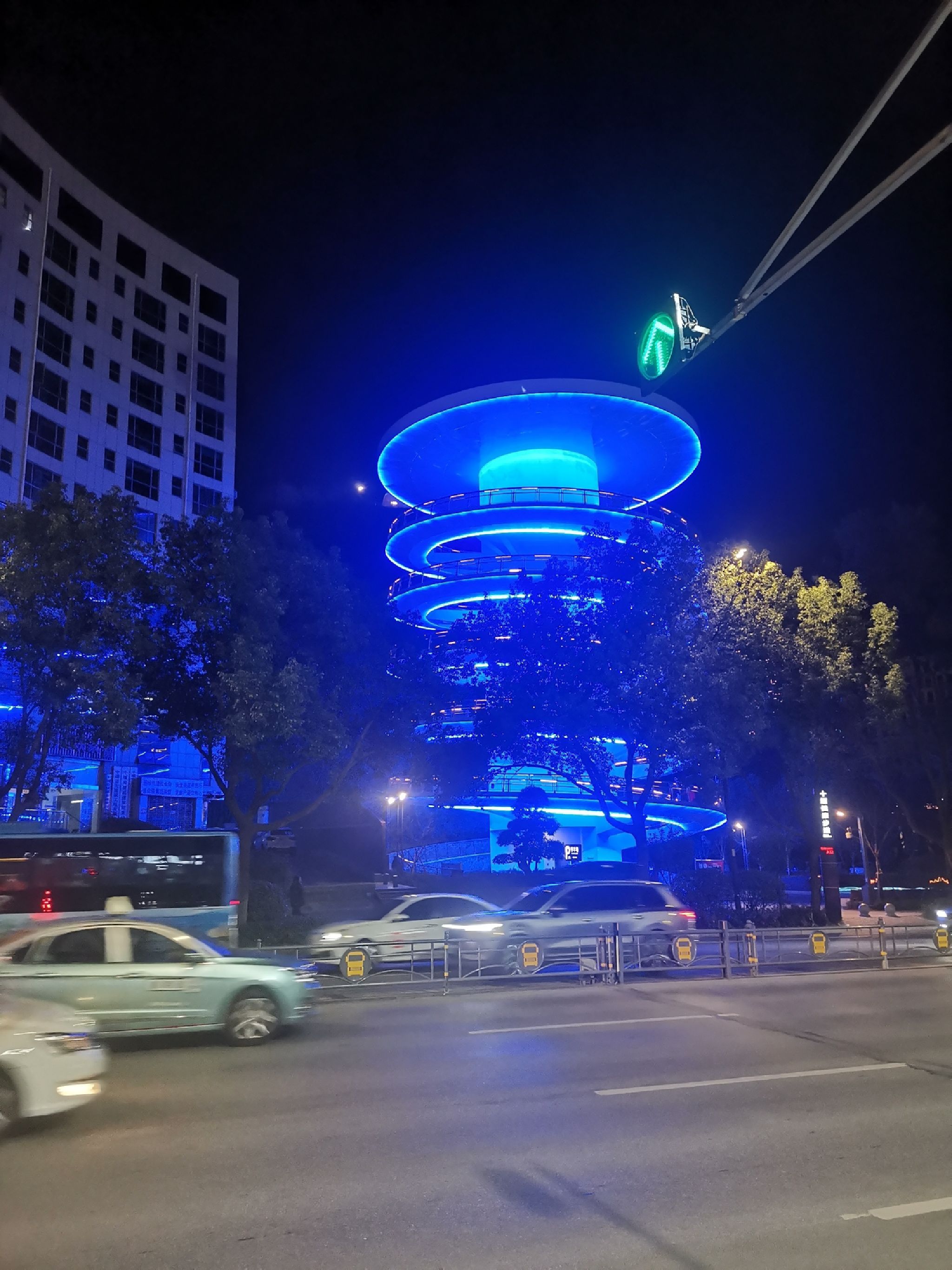 北京路百强螺旋塔旅行图片