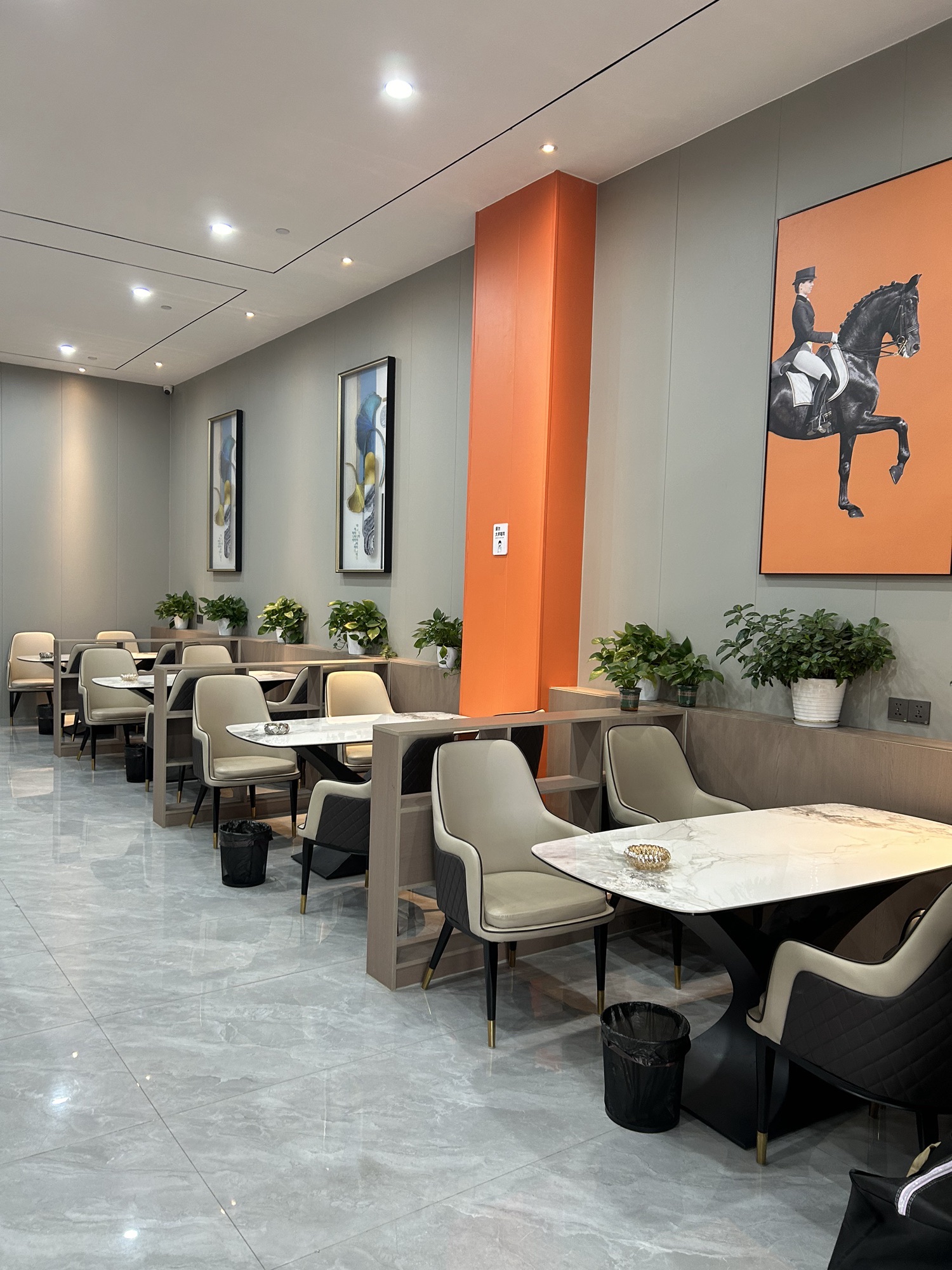 翔威连锁公寓(学院店)