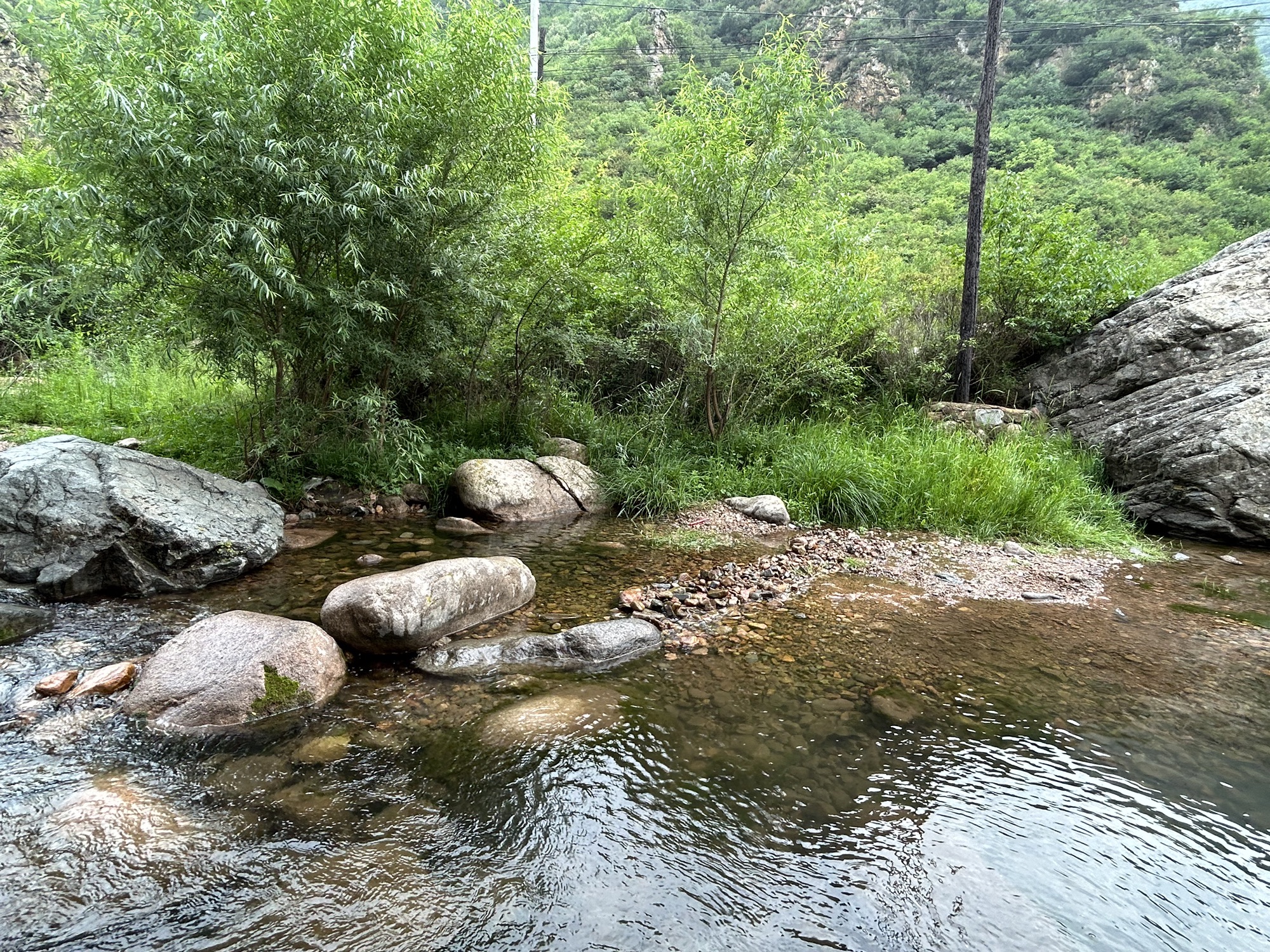 海坨山溪流峡谷旅行图片 2