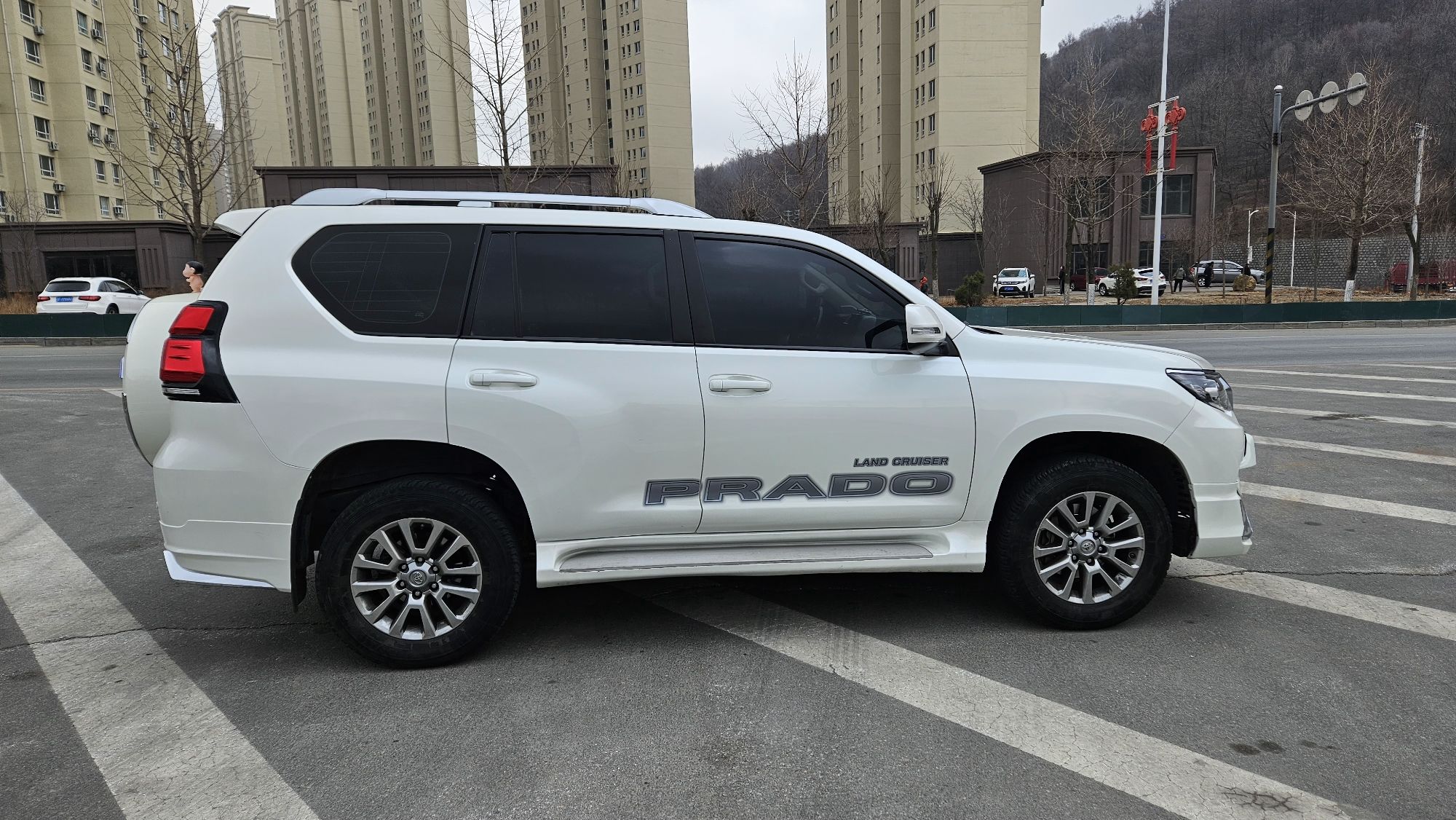 凯迪租车