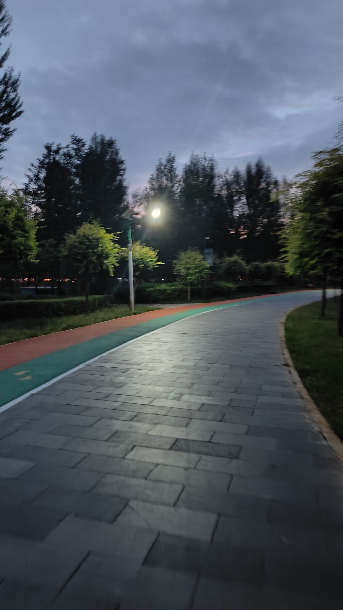 白塔公园旅行图片 3